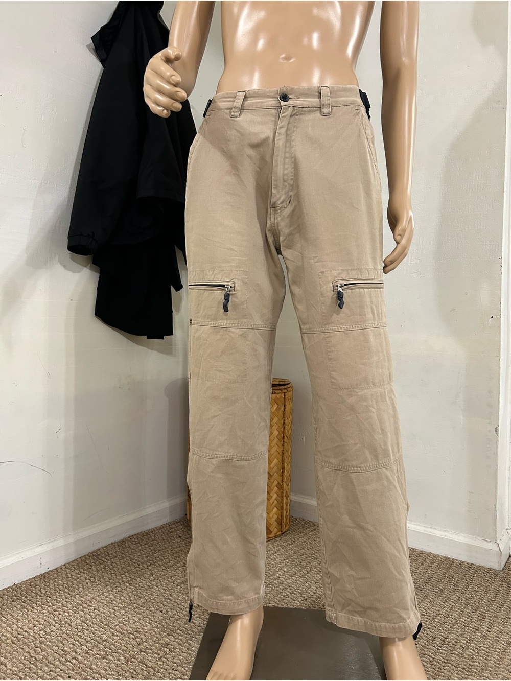 Men's Tan Cargo Pants with Zip Knee Pockets (Check Vinted)